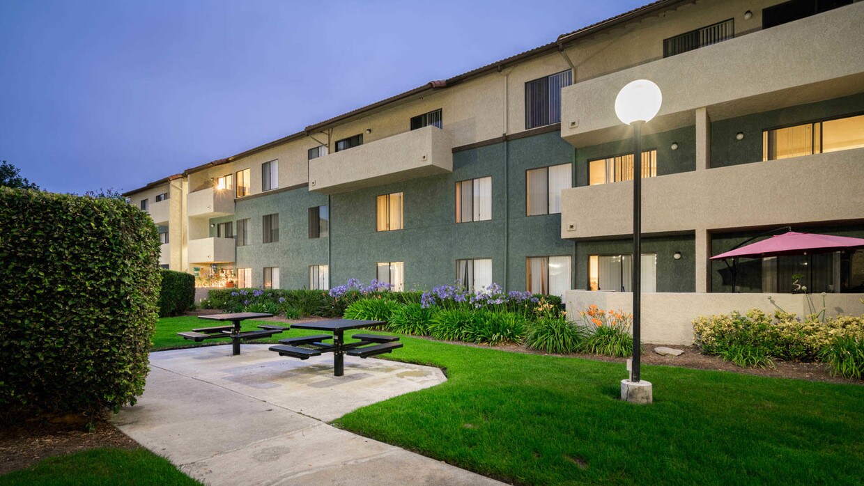 Solana Beach Townhouses In Solana Beach Multifamily