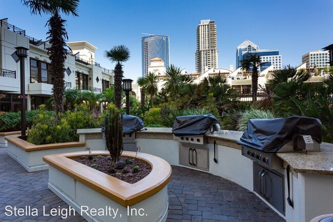 Building Photo - 2 br, 2 bath House - 700 Harbor Drive #1006