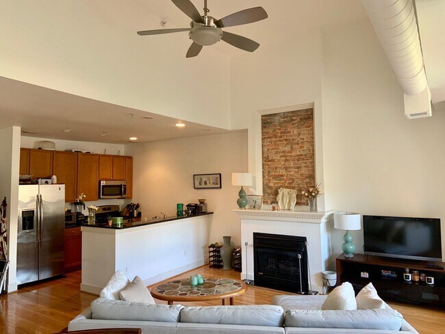 living room - 1305 Clifton St NW