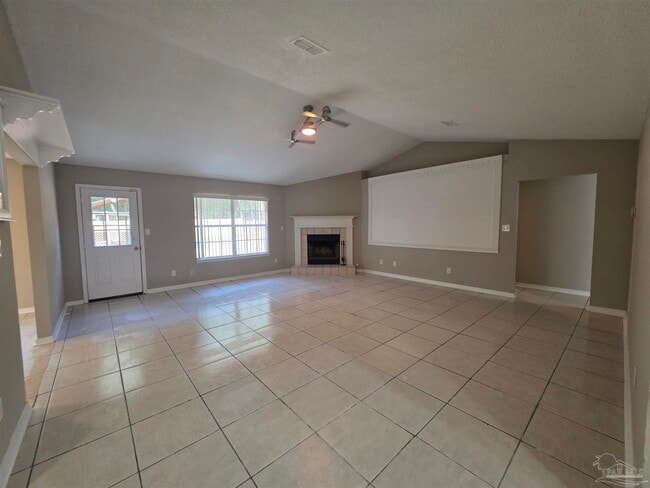 Foto del edificio - 6913 Hanover Ct