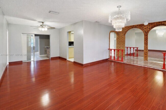 Foto del edificio - 3241 NW 40th St