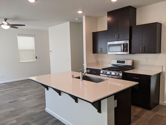 Building Photo - 3770 Highpark Way