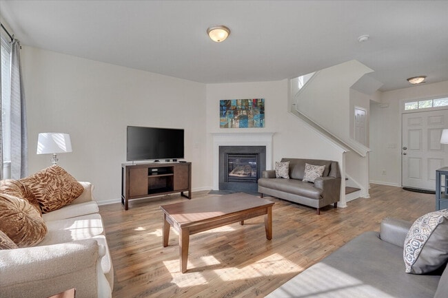 Foto del edificio - 3495 Mackinac Island Ln