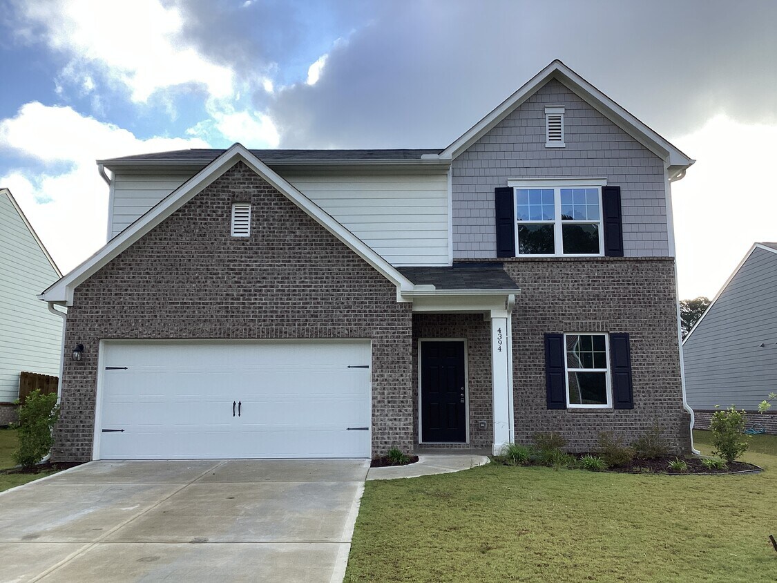 4394 Kendrick Circle House Rental in Loganville, GA