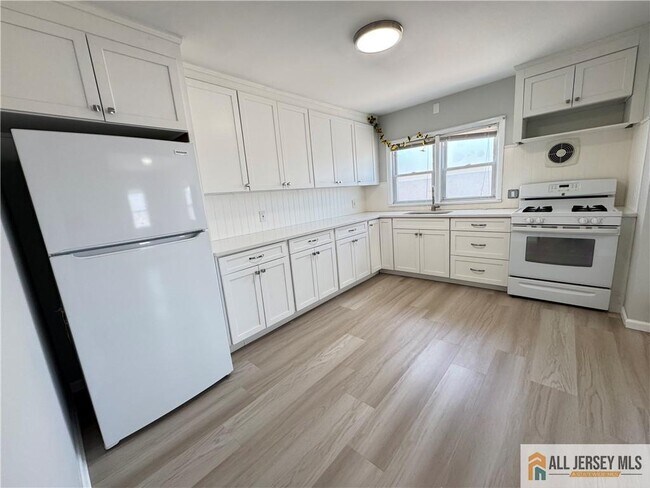 Foto del edificio - 625 Bound Brook Rd