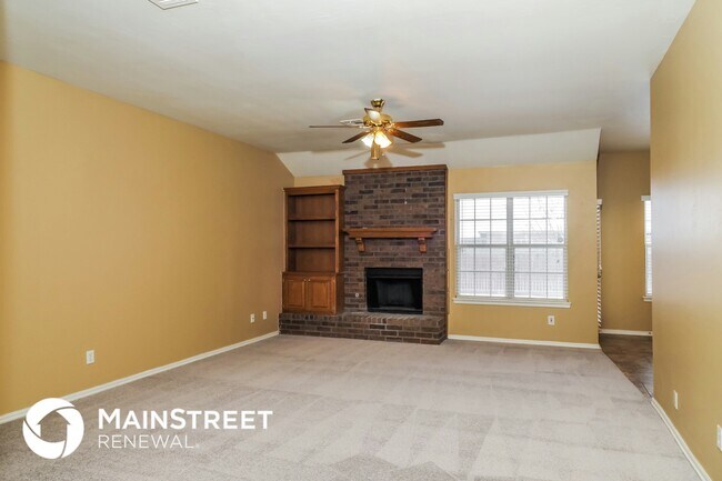 Building Photo - 3708 Windrun Pl