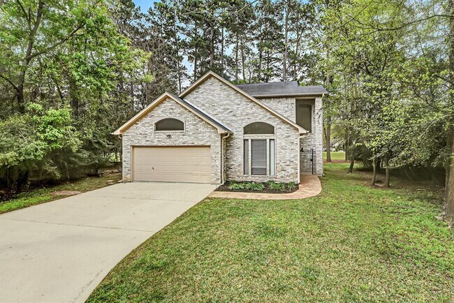 Building Photo - 3234 Golfcrest Dr