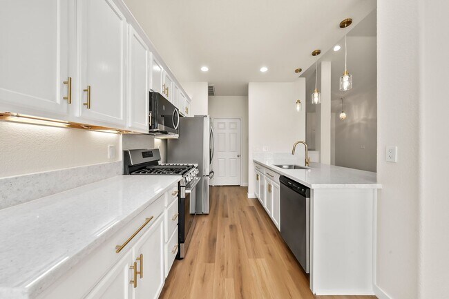 Foto del edificio - 4216 Timothy Ln