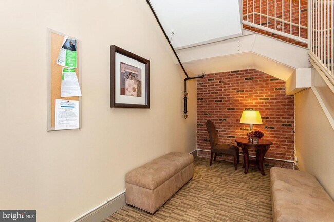 Foto del edificio - 9020 Lorton Station Blvd