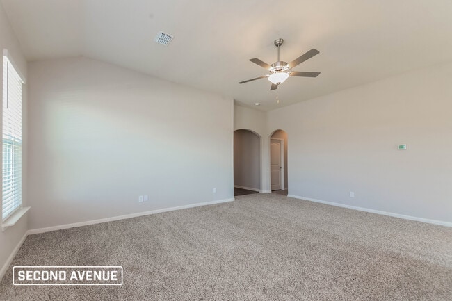 Building Photo - 525 Harbor Oaks Dr