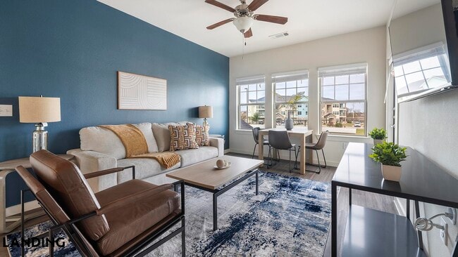 Building Photo - 2115 Windsor Blvd