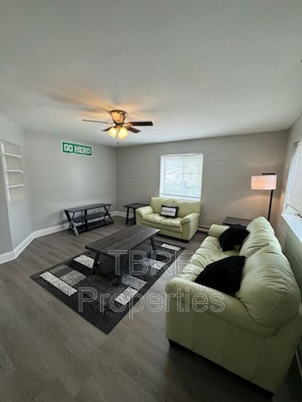 Foto del edificio - 1528 6th Ave