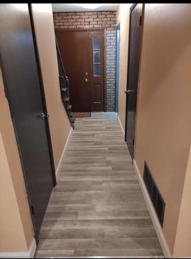 Foto del edificio - 356 Walnut Cir