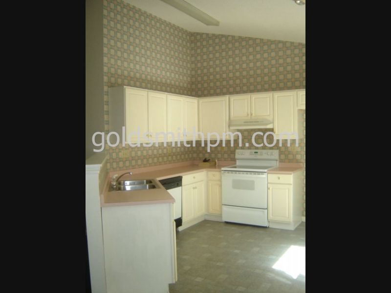 Building Photo - 109 W Fall River Way