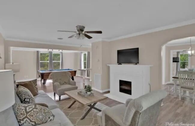 Building Photo - FRESH! Open AND NEAR THE CROSS LAKE BOAT LAUNCH!