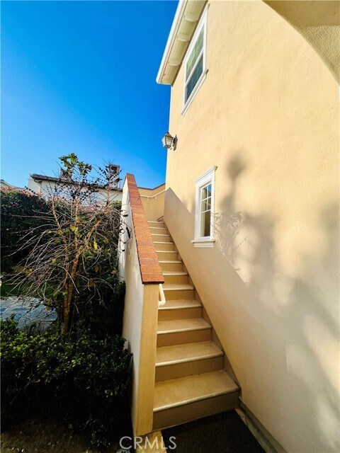 Building Photo - 25 Marble Sands