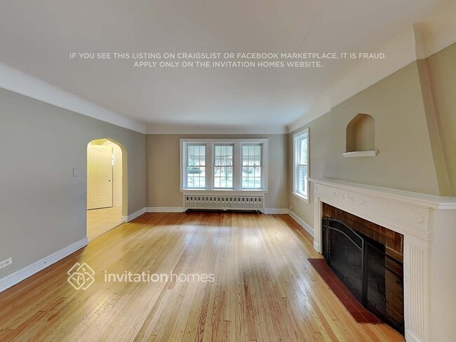 Building Photo - 1636 N Nashville Ave