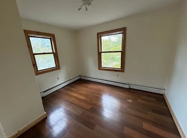Building Photo - Zenith Apartments, LLC