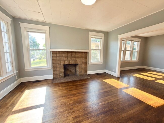 Photo - 1815 Clarion Ave Apartment