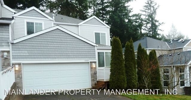 Primary Photo - 15650 SW Peachtree Dr