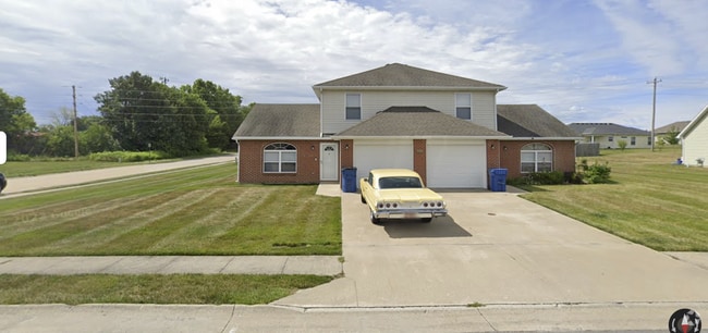 Building Photo - 600 Pinto Pony Dr
