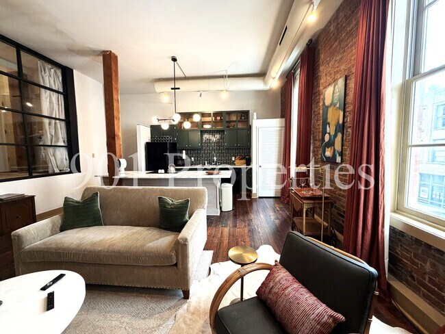 Photo - 66 S Front St Townhome