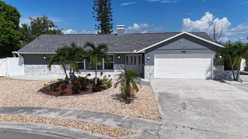 Foto principal - 6531 Santiago Ct