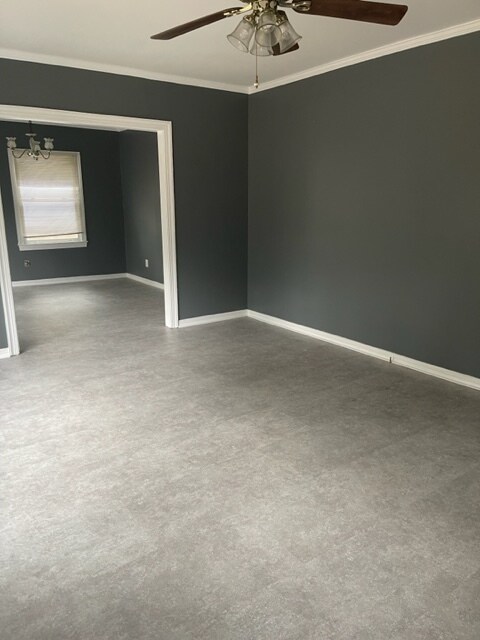 Building Photo - 814 Lee Ave