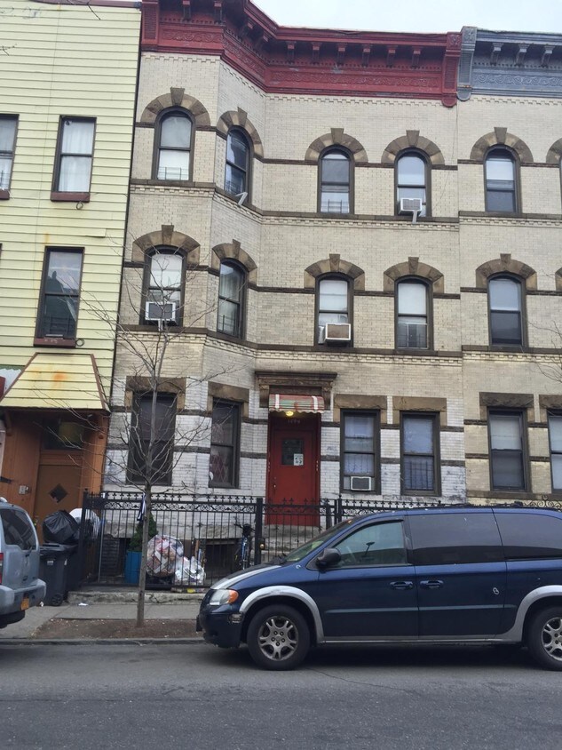 Primary Photo - 1501 Dekalb Ave