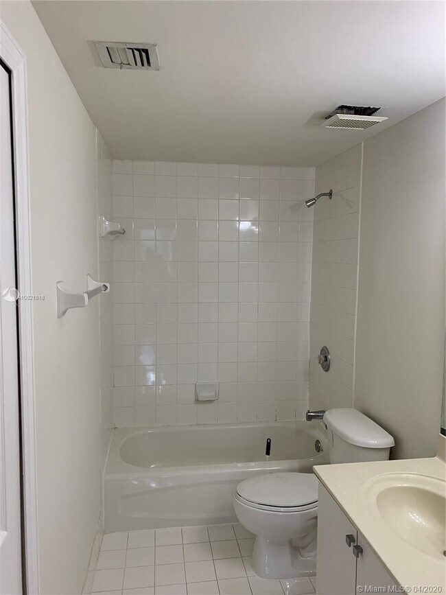 Building Photo - 7085 Nova Dr