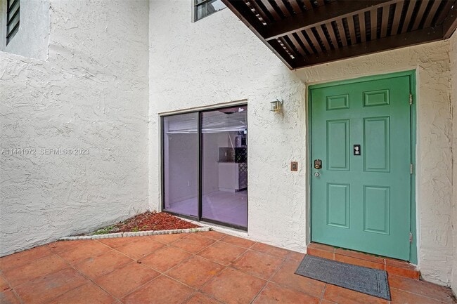 Building Photo - 21785 Cypress Dr