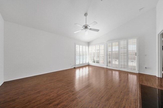 Building Photo - 77717 Cll Las Brisas S