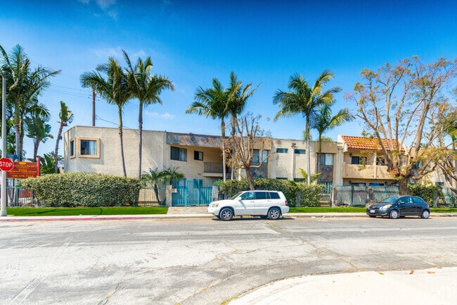 Exterior - Torrance Villa Pacifica