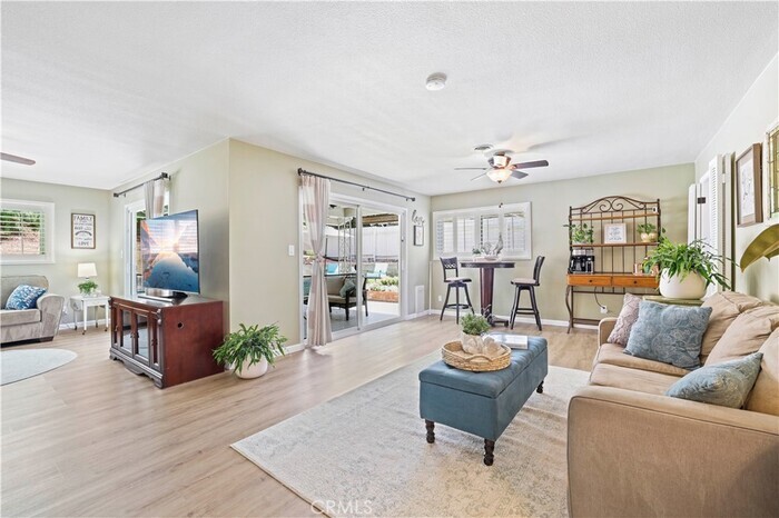 Foto principal - Stunning Mid-Century Pool Bungalow is your...