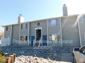 Building Photo - 568 Dawn Ct