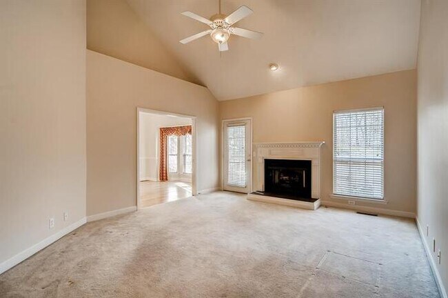 Building Photo - 6640 Sugar Valley Dr, Nashville, TN, 37211