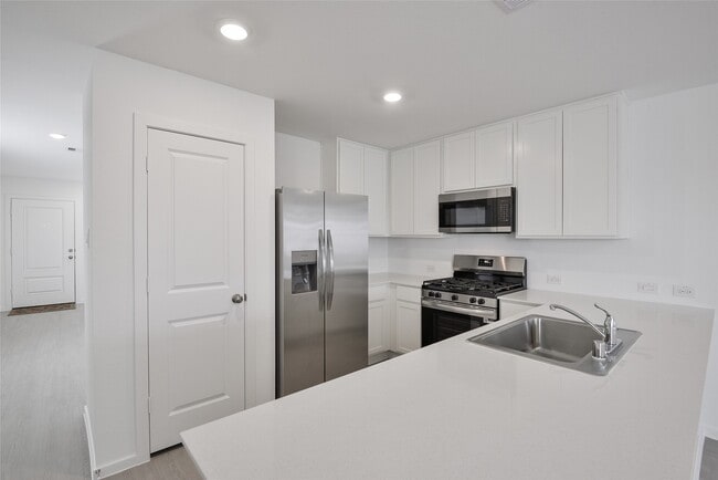 Foto del edificio - 1327 Tanner Dell Dr