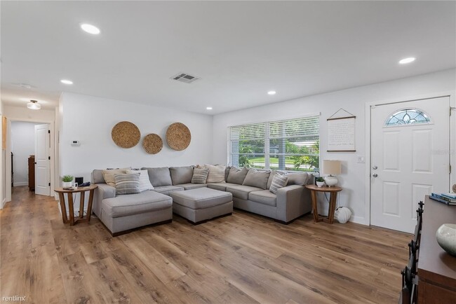 Building Photo - 2 br, 2 bath House - 3409 Keene Park Drive