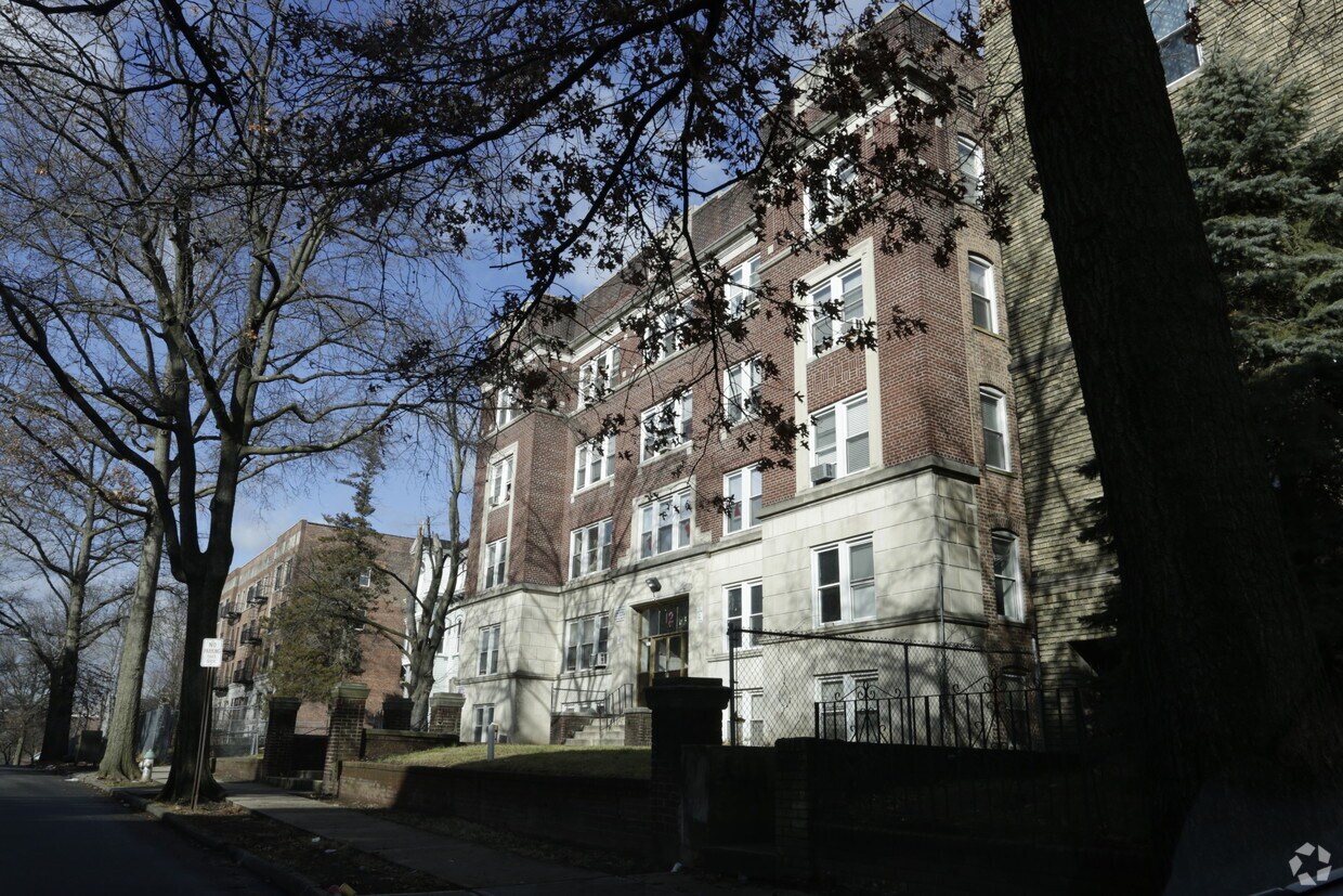 Foto del edificio - 12 Summit St