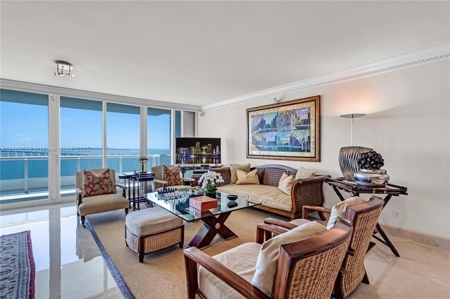 Building Photo - 1643 Brickell Ave