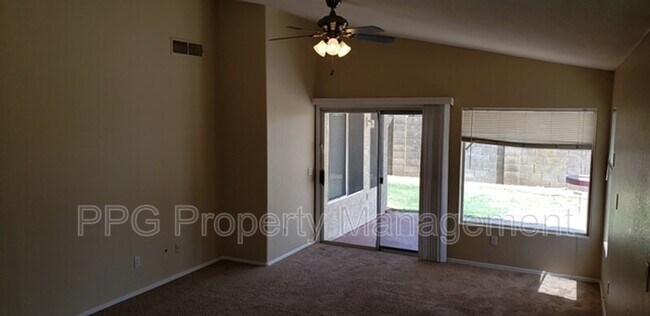 Building Photo - 9331 W Gold Dust Ave