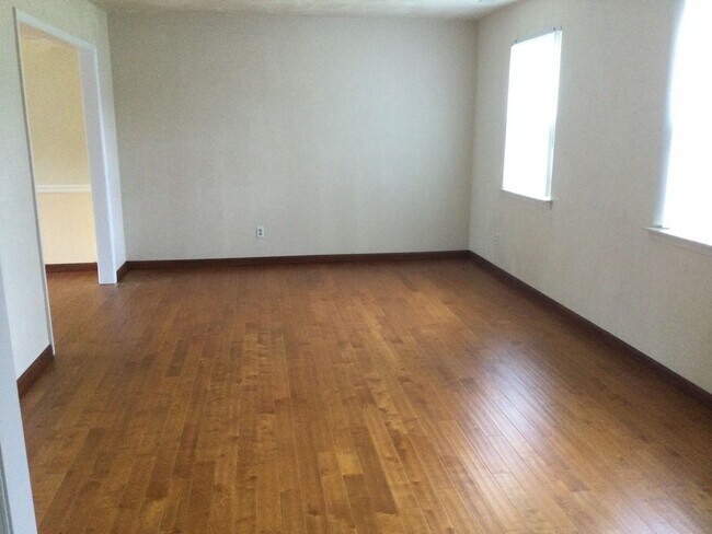 Building Photo - Chatham Hall