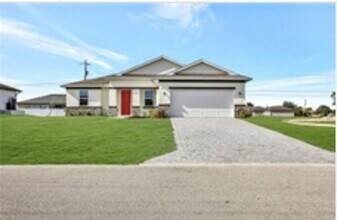 Building Photo - 1310 NW Juanita Pl