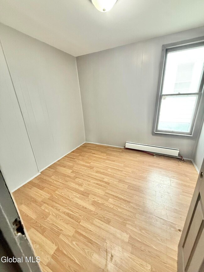 Building Photo - 1738 Van Vranken Ave.