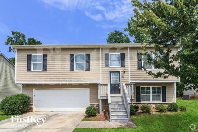 Building Photo - 583 Forrest Hills Dr