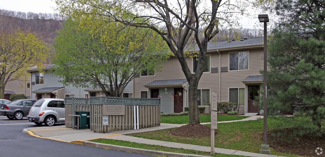 Warren Knolls Apartments Apartments in Haverstraw, NY