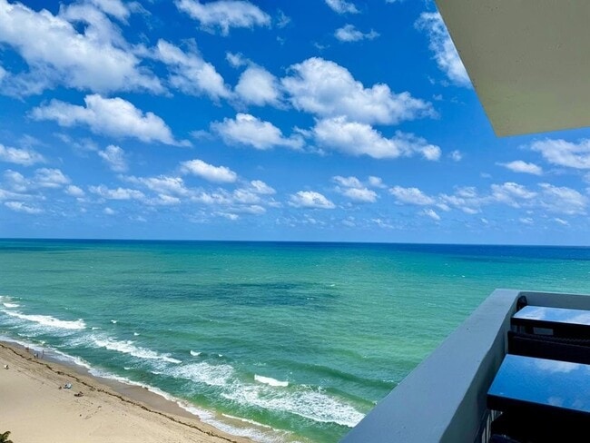 Photo - 4250 Galt Ocean Dr Apartment
