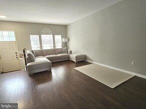 Building Photo - 14222 Hunters Run Way