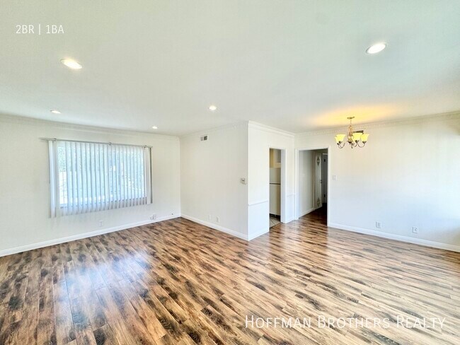 Foto del edificio - 1060 S Stanley Ave Los Angeles, CA 90019