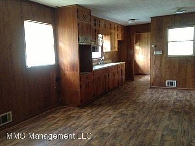 Building Photo - 3 br, 1.5 bath House - 4200 Macedonia Road